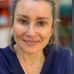 portrait of Dr Carole Reid